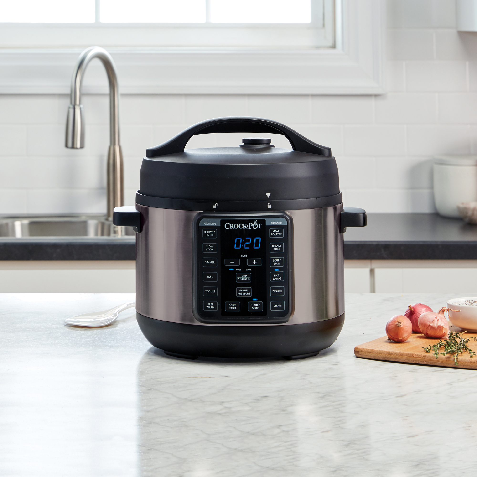 Crock Pot 4 Quart Express Crock Multi Cooker MINI Black Stainless   USBLACK SCCPPC400 DS Slow Multi Cookers 4qt Express 1 Black And Stainless Steel Front In Use 2 